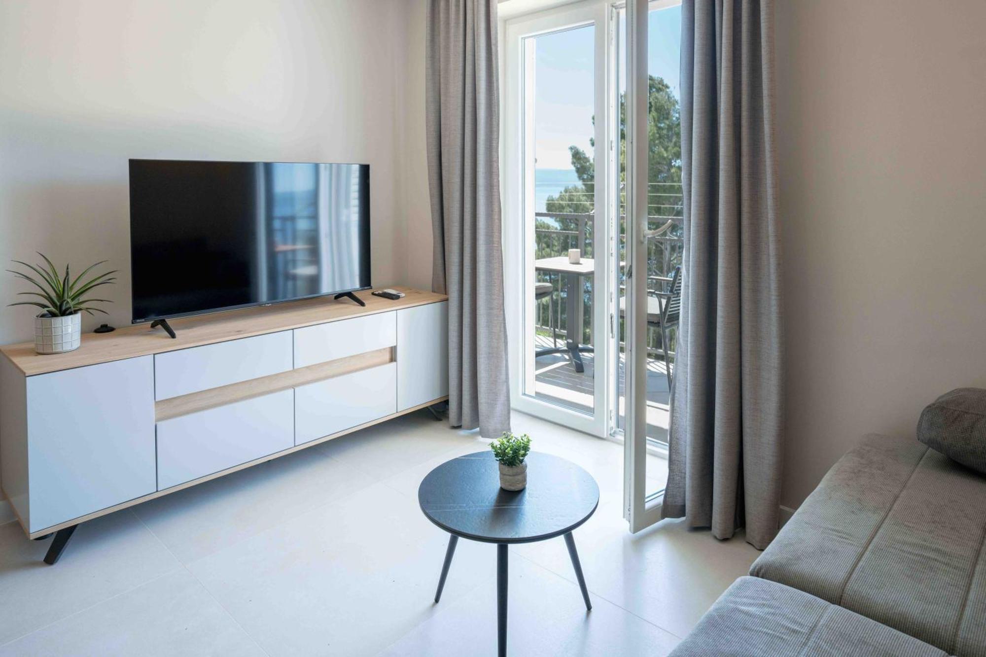 Sea View Apartment Gin Brela Esterno foto