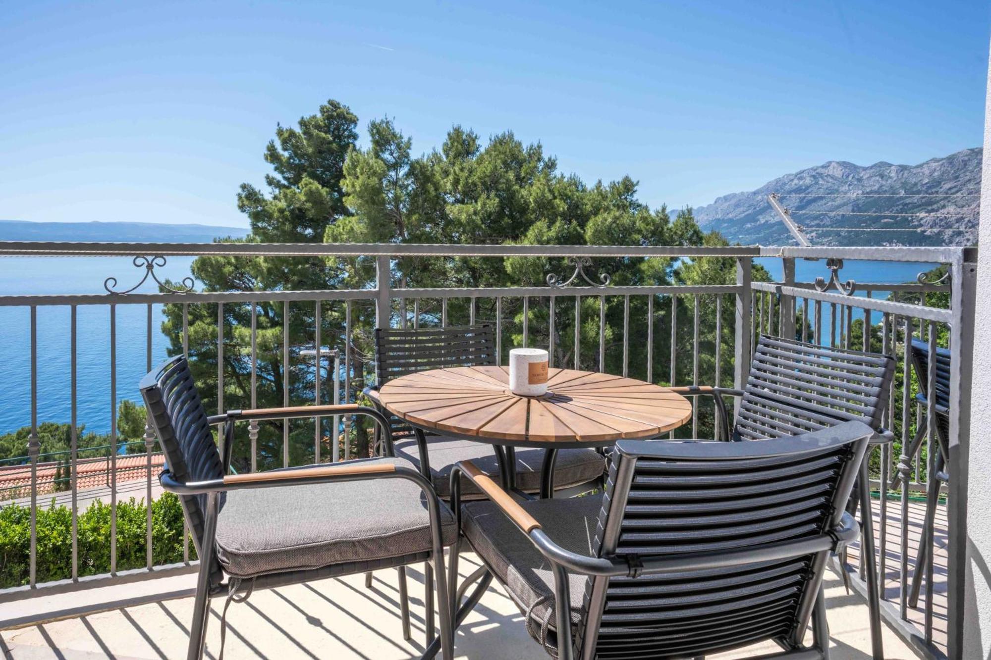 Sea View Apartment Gin Brela Esterno foto
