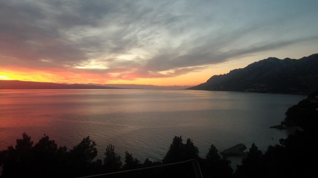 Sea View Apartment Gin Brela Esterno foto