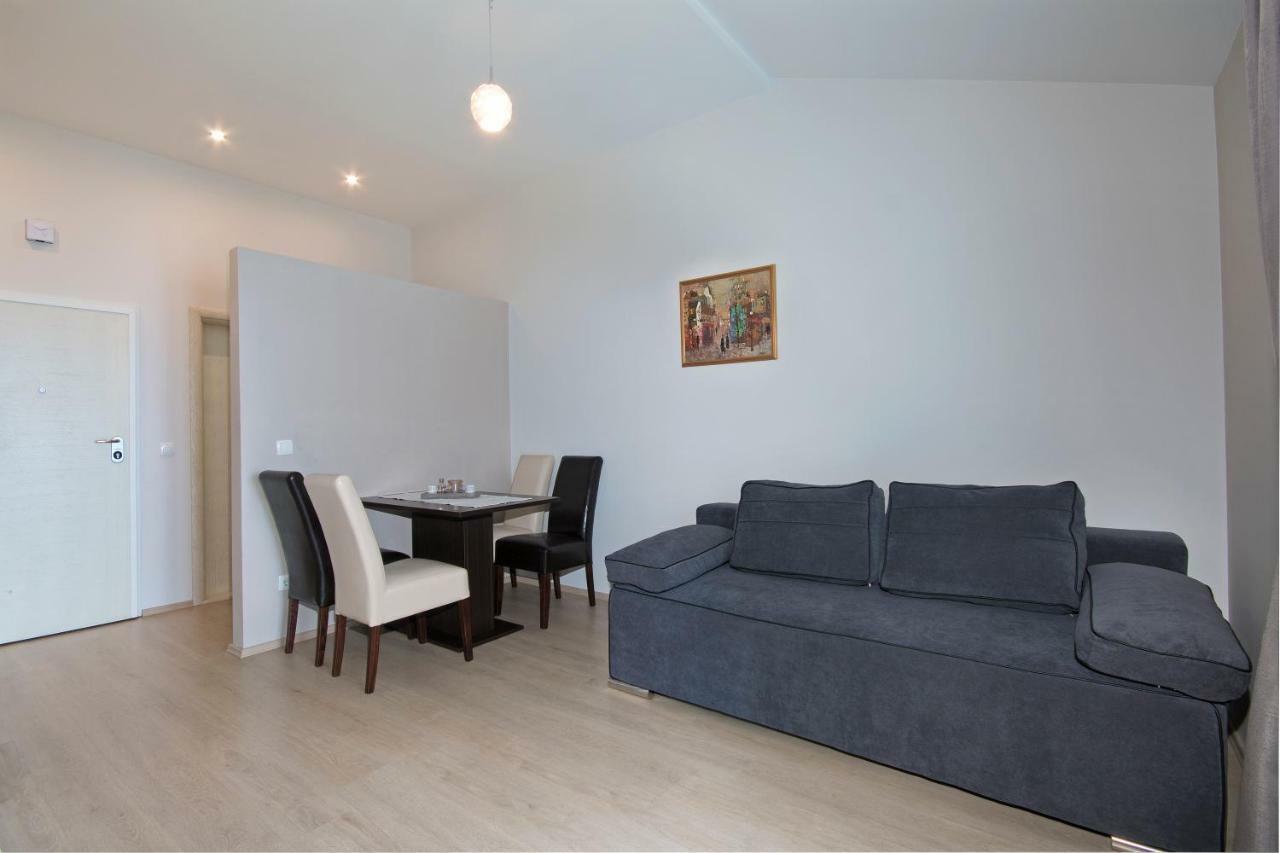 Sea View Apartment Gin Brela Esterno foto