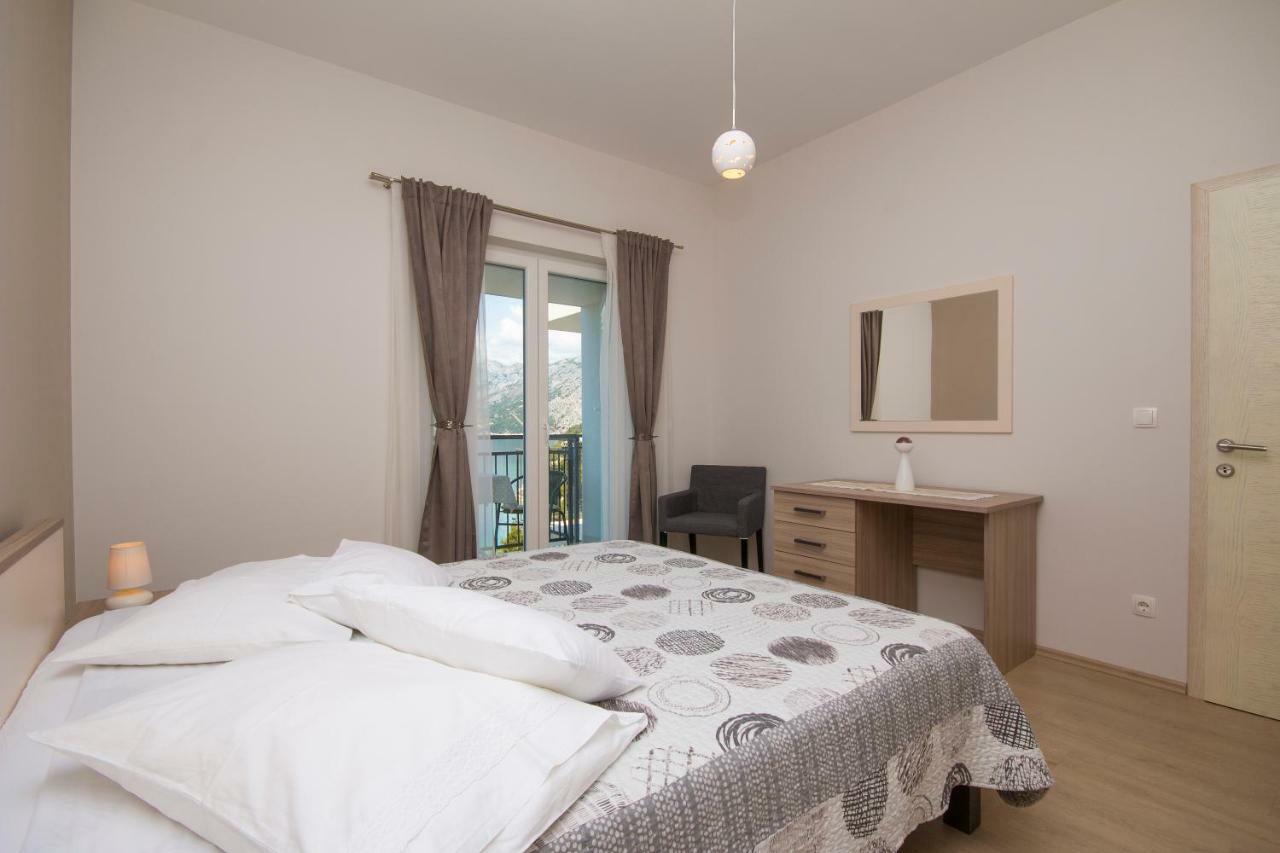 Sea View Apartment Gin Brela Esterno foto